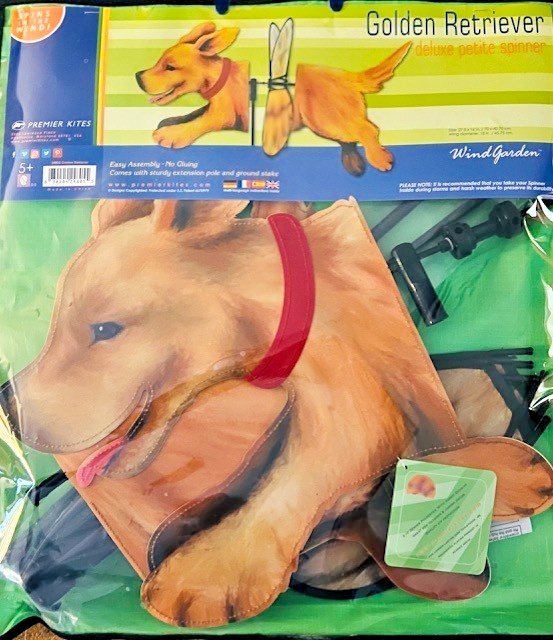 Wind Spinner Golden Retriever Deluxe Size 27.5"x 16" x 18" + Pole + Ground Stake